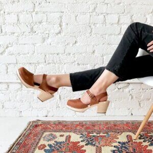 MIA Abba Swedish Wooden Clog Italian Leather Luggage Brown Size 37 or 5.6/7 US